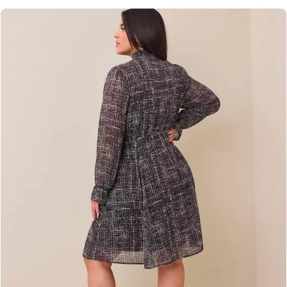 TORRID Mini Chiffon Mock Neck Dress SIZE 1 X - Picture 3 of 11